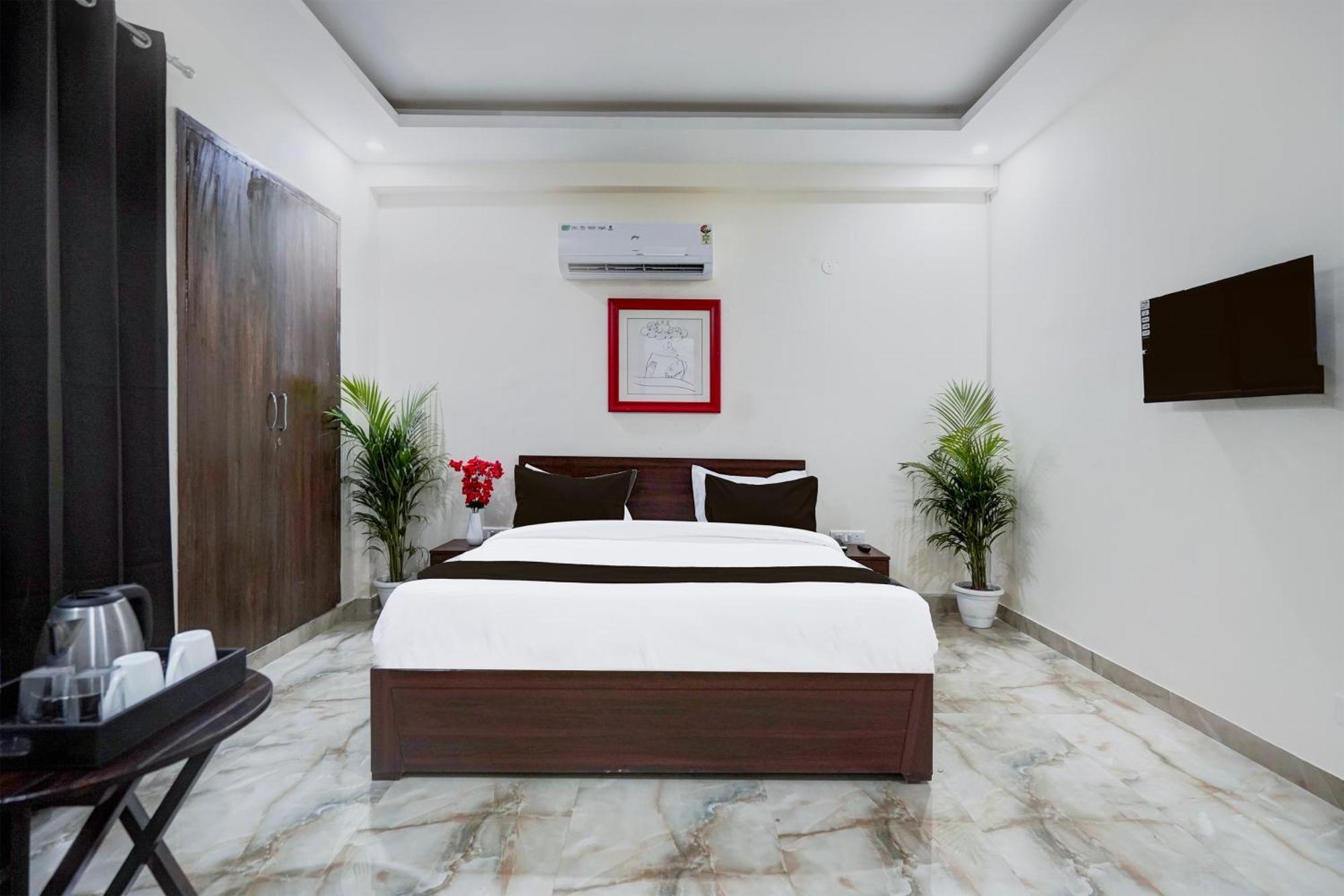 גורגאון Townhouse Delight Inn מראה חיצוני תמונה