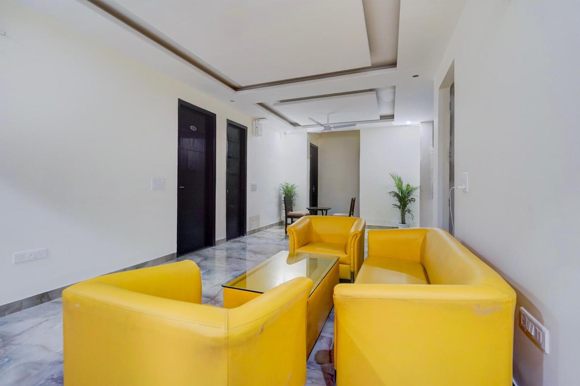 גורגאון Townhouse Delight Inn מראה חיצוני תמונה