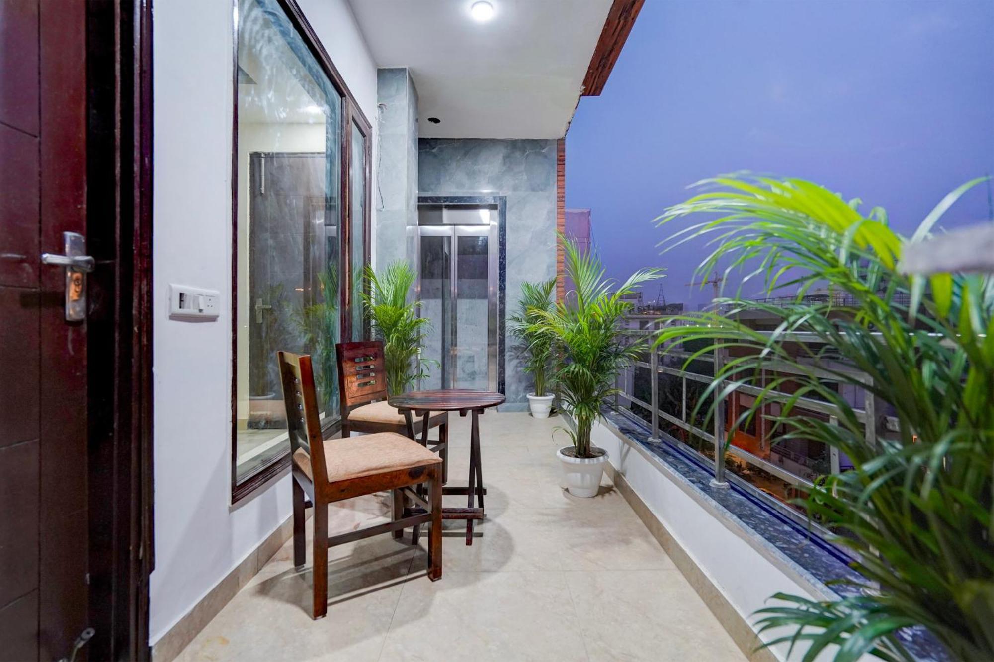 גורגאון Townhouse Delight Inn מראה חיצוני תמונה
